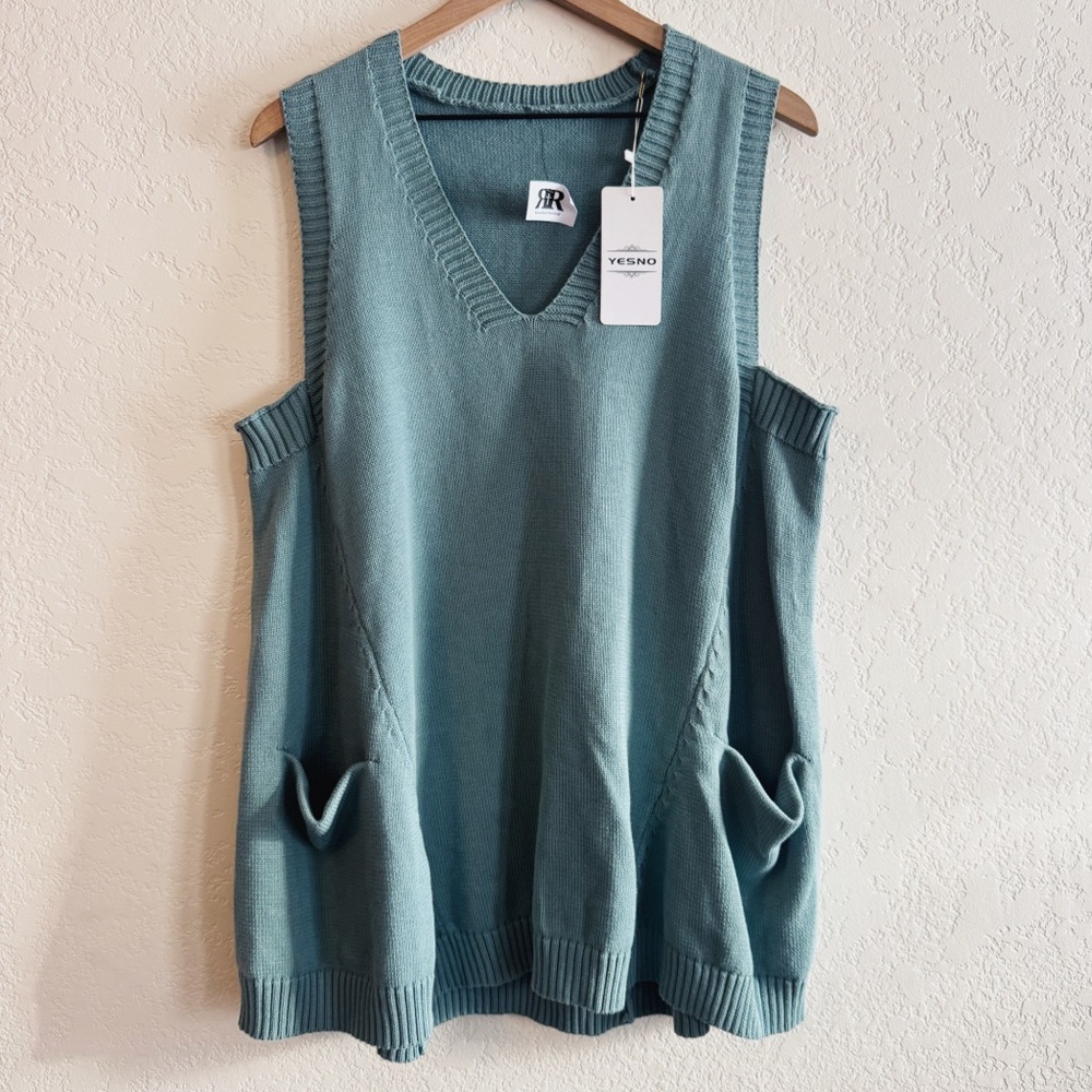 NWT | YESNO | knit sweater vest V-Neck and pockets | XL